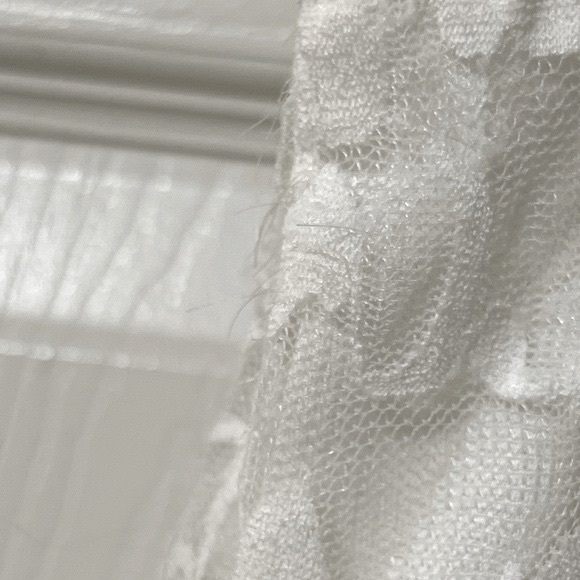 DRESSBARN Ivory Ruffle Tank Blouse Size 18/20 - Picture 6 of 10